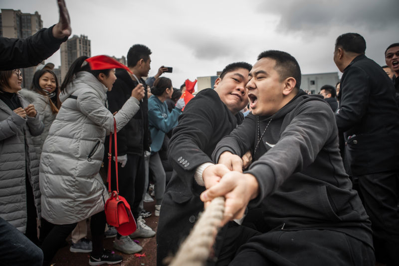 经济与管理学院238名师生参加男阳茎进女阳道视频大全第六届冬季运动会(图6)
