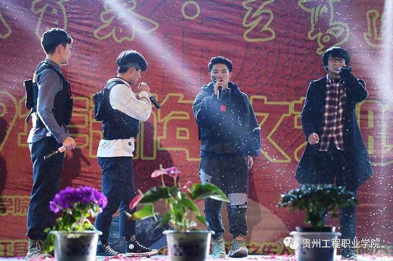 闪耀青春·贵工之韵系列高潮H跪趴扩张调教男男视频活动(图47)