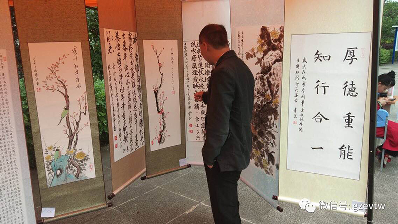 闪耀青春·贵工之韵系列高潮H跪趴扩张调教男男视频活动(图40)