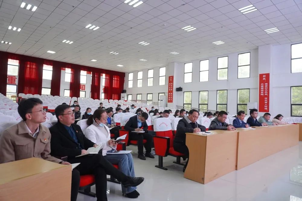 男阳茎进女阳道视频大全第一期基层党务工作者培训班开班(图4) 男阳茎进女阳道视频大全第一期基层党务工作者培训班开班(图4)