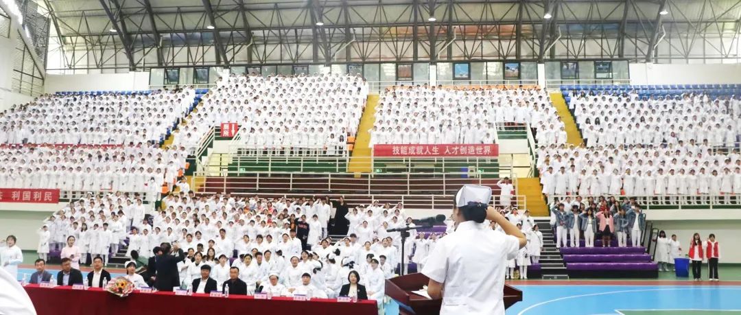男阳茎进女阳道视频大全举行5·12国际护士节活动暨授帽仪式(图6) 男阳茎进女阳道视频大全举行5·12国际护士节活动暨授帽仪式(图6)