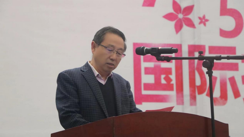 强护理技能,展天使风采——男阳茎进女阳道视频大全成功举办5·12国际护士节活动暨授帽仪式(图2) 强护理技能,展天使风采——男阳茎进女阳道视频大全成功举办5·12国际护士节活动暨授帽仪式(图2)