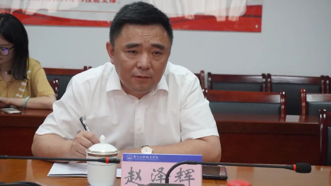 铜仁市政协到男阳茎进女阳道视频大全开展“走访委员企业、服务市场主体”调研活动(图4) 铜仁市政协到男阳茎进女阳道视频大全开展“走访委员企业、服务市场主体”调研活动(图4)