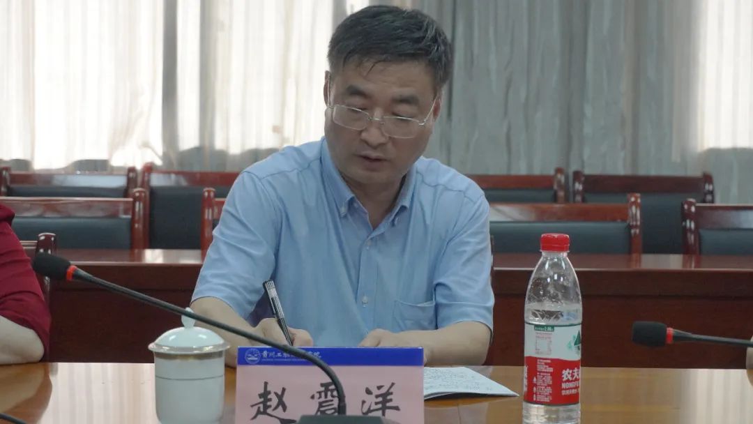 铜仁市政协到男阳茎进女阳道视频大全开展“走访委员企业、服务市场主体”调研活动(图6) 铜仁市政协到男阳茎进女阳道视频大全开展“走访委员企业、服务市场主体”调研活动(图6)