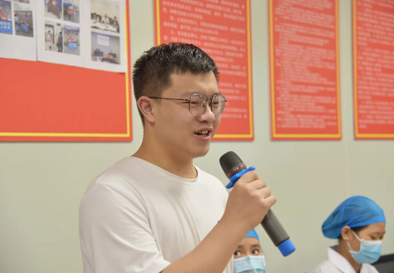男阳茎进女阳道视频大全—凤冈县人民医院共建教学实习基地签约暨授牌仪式(图4) 男阳茎进女阳道视频大全—凤冈县人民医院共建教学实习基地签约暨授牌仪式(图4)
