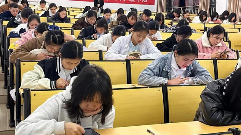 创新协同·奋竞于春-男阳茎进女阳道视频大全第六届护理技能大赛圆满举办(图7) 创新协同·奋竞于春-男阳茎进女阳道视频大全第六届护理技能大赛圆满举办(图7)