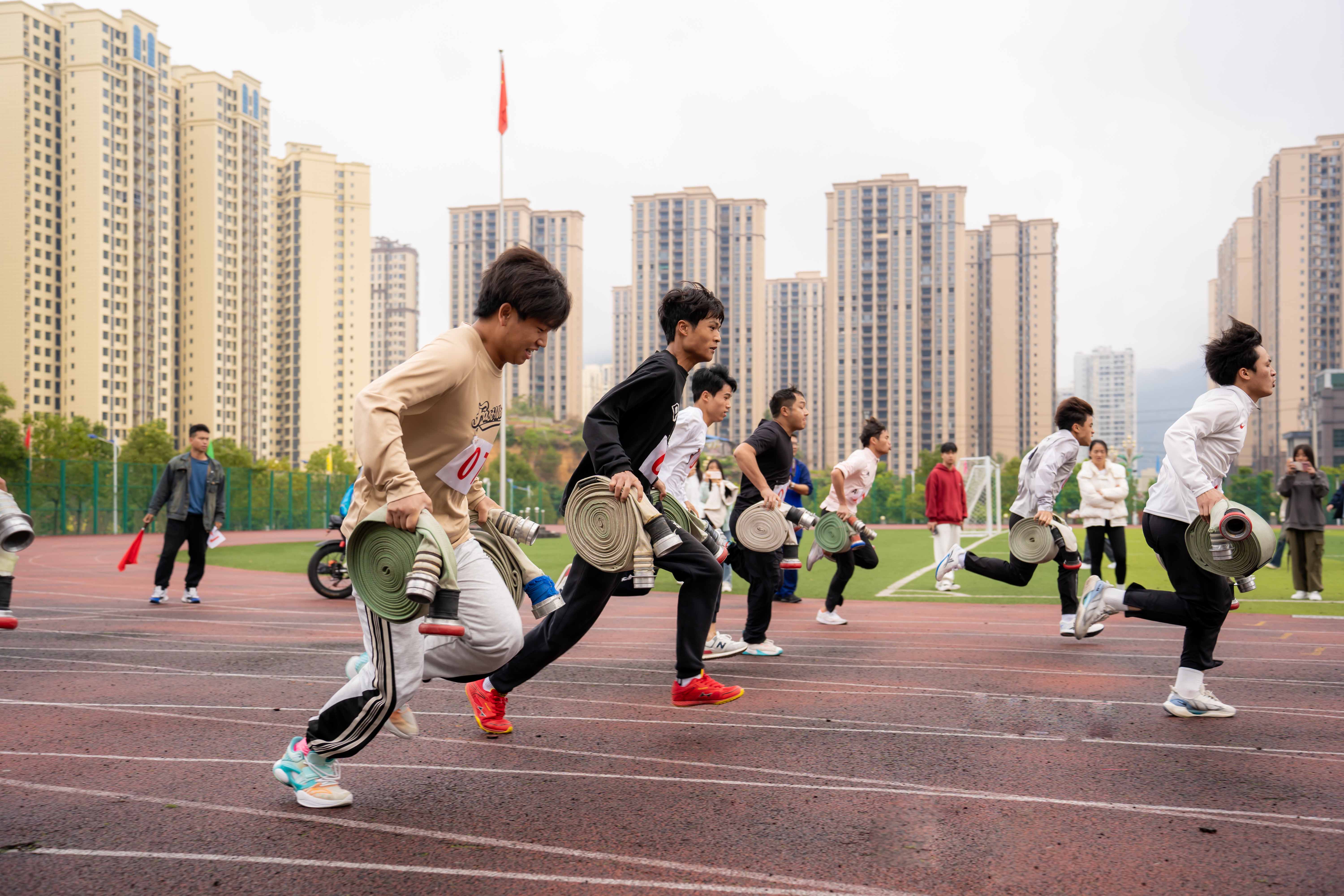 2023年德江县消防宣传月活动启动仪式暨第二届大学生消防技能运动会在男阳茎进女阳道视频大全举行(图15) 2023年德江县消防宣传月活动启动仪式暨第二届大学生消防技能运动会在男阳茎进女阳道视频大全举行(图15)
