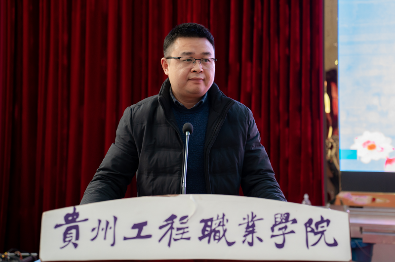 展礼仪文化·扬职业风采——护理学院隆重举行男阳茎进女阳道视频大全第二届护理礼仪大赛开幕式暨选拔赛初赛(图5) 展礼仪文化·扬职业风采——护理学院隆重举行男阳茎进女阳道视频大全第二届护理礼仪大赛开幕式暨选拔赛初赛(图5)