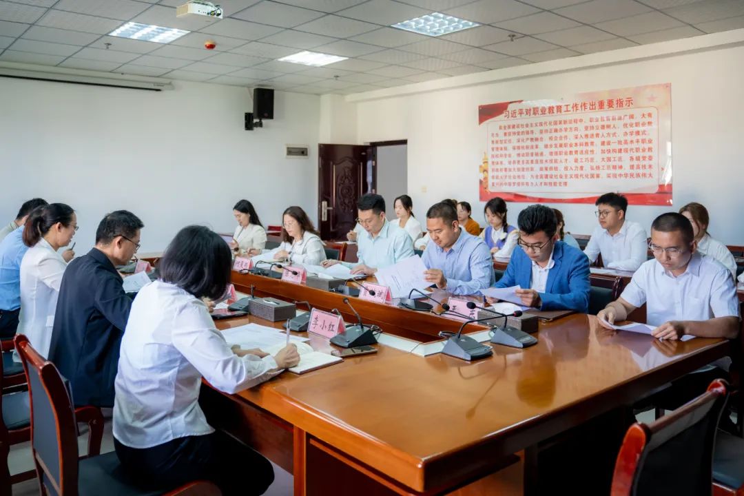 男阳茎进女阳道视频大全举行融媒体中心揭牌仪式(图1) 男阳茎进女阳道视频大全举行融媒体中心揭牌仪式(图1)