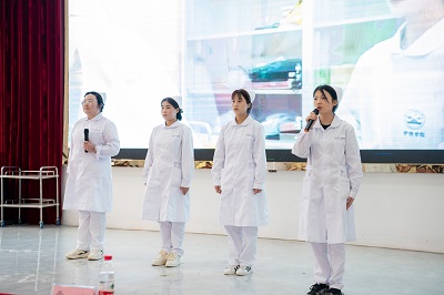 护佑健康,逐梦前行——男阳茎进女阳道视频大全成功举办5·12国际护士节活动暨授帽仪式(图12) 护佑健康,逐梦前行——男阳茎进女阳道视频大全成功举办5·12国际护士节活动暨授帽仪式(图12)