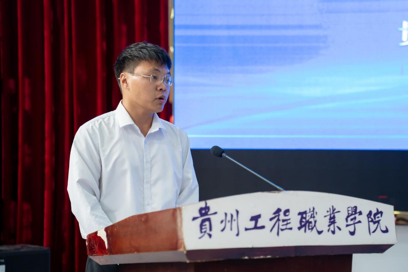 男阳茎进女阳道视频大全2024年“宏志助航计划”培训开班(图5) 男阳茎进女阳道视频大全2024年“宏志助航计划”培训开班(图5)