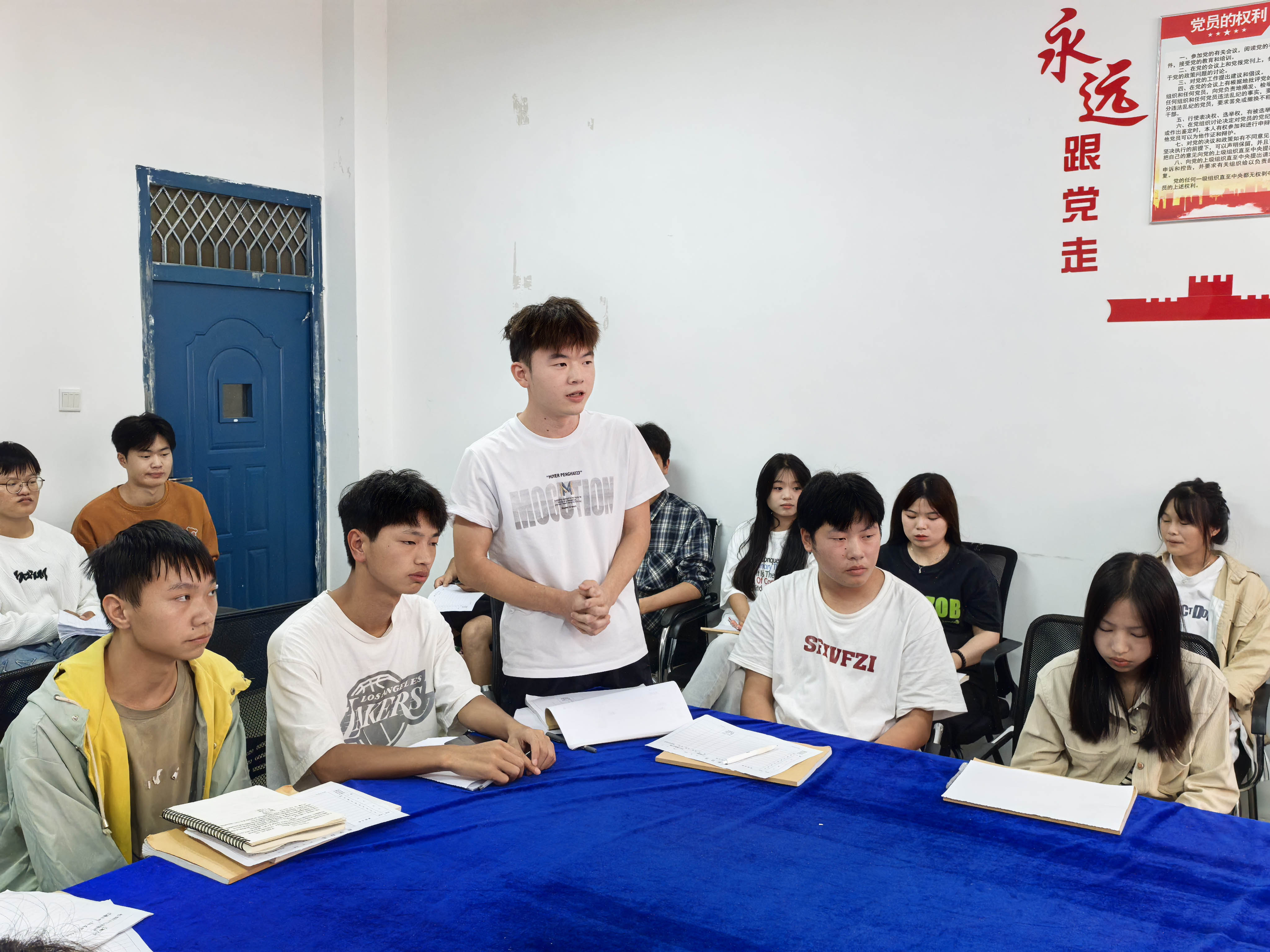 装备制造与信息技术学院召开教学日志填写培训会及学情调查(图5) 装备制造与信息技术学院召开教学日志填写培训会及学情调查(图5)