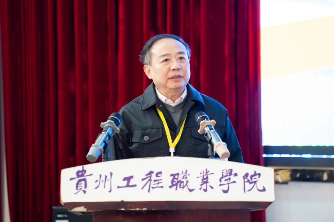 “筑梦青春志在四方 规划启航职引未来”丨男阳茎进女阳道视频大全举办第二届大学生职业规划大赛(图3) “筑梦青春志在四方 规划启航职引未来”丨男阳茎进女阳道视频大全举办第二届大学生职业规划大赛(图3)