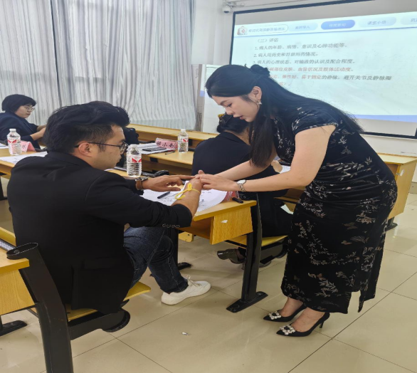 青教竞技展风采 教学相长谱新篇 --我校2025年青年教师教学能力竞赛圆满举行(图6)