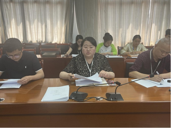 我校召开2025年春季学期第三次教学工作例会(图2) 我校召开2025年春季学期第三次教学工作例会(图2)