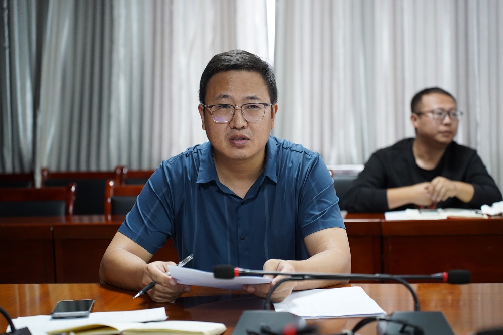 我校召开2025年秋季学期第二次教学工作例会(图2)