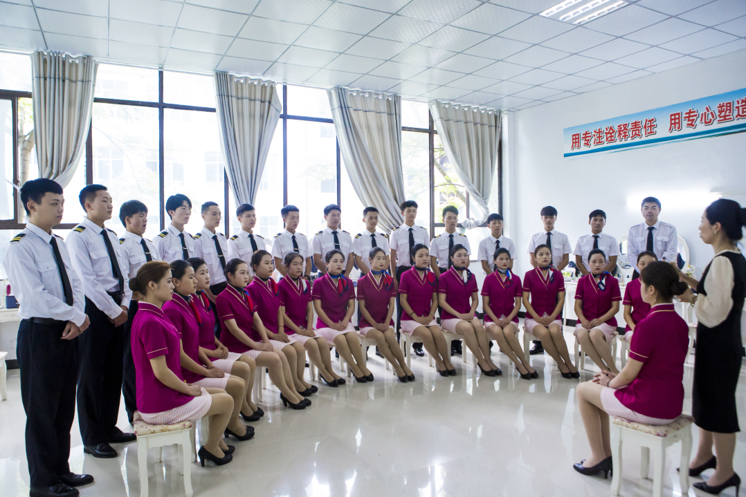 男阳茎进女阳道视频大全：坚守初心做有温度的教育(图7)