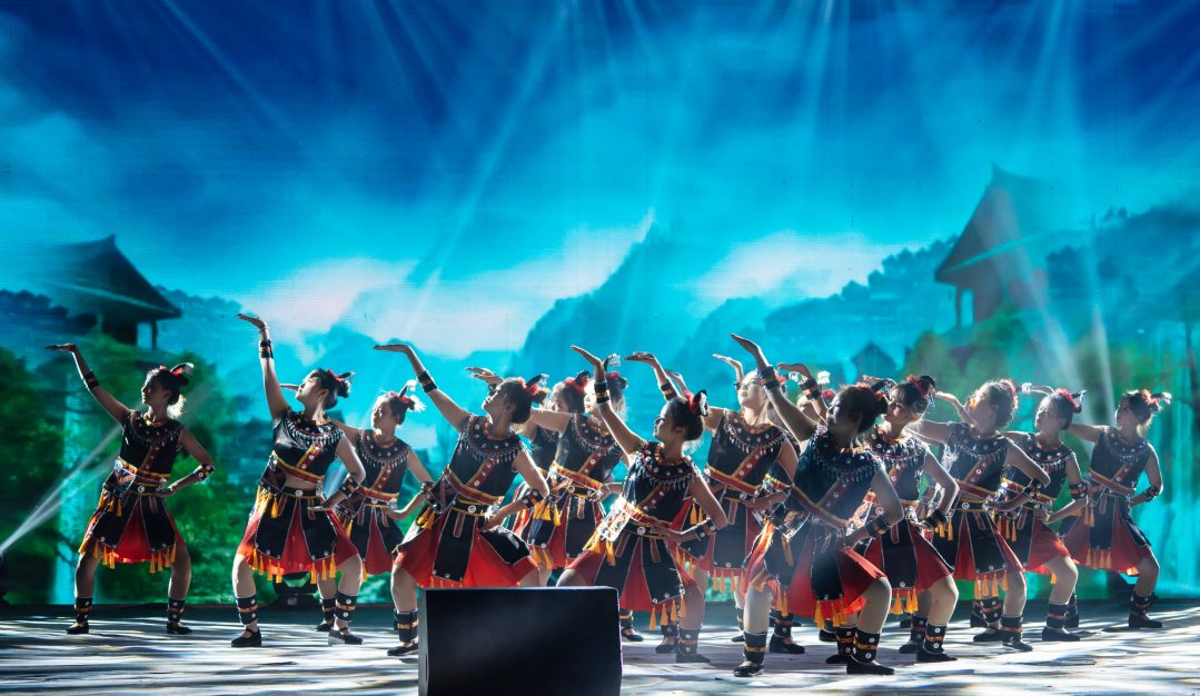 男阳茎进女阳道视频大全：坚守初心做有温度的教育(图8)