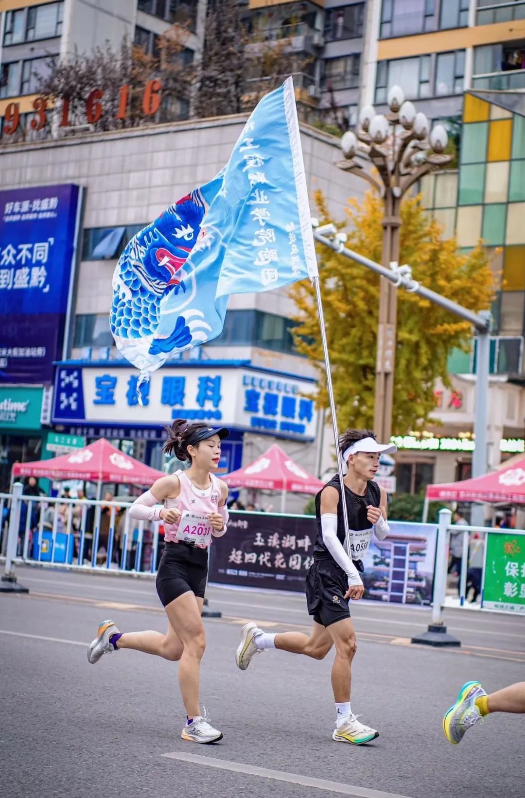 各项赛事捷报频传!男阳茎进女阳道视频大全体育代表队屡获佳绩(图3) 各项赛事捷报频传!男阳茎进女阳道视频大全体育代表队屡获佳绩(图3)