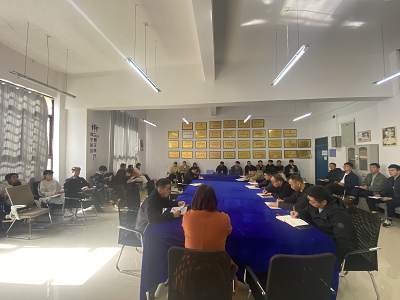 智能制造与汽车工程学院召开2025年秋季学期第三次教学工作例会(图1) 智能制造与汽车工程学院召开2025年秋季学期第三次教学工作例会(图1)