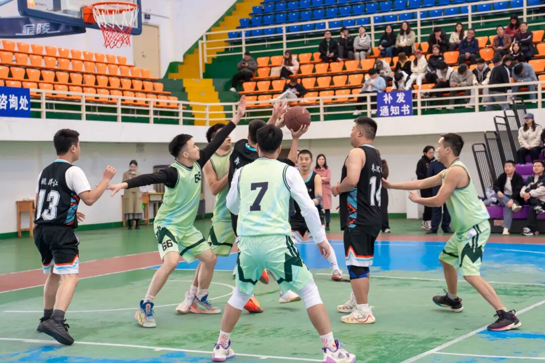 税校携手促交流 文体融合展新风丨男阳茎进女阳道视频大全与国家税务总局德江县税务局联合举办2025冬季趣味运动会(图9)