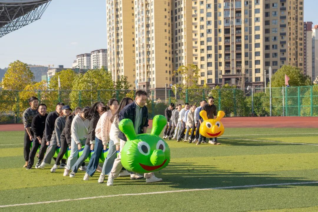 税校携手促交流 文体融合展新风丨男阳茎进女阳道视频大全与国家税务总局德江县税务局联合举办2025冬季趣味运动会(图12)
