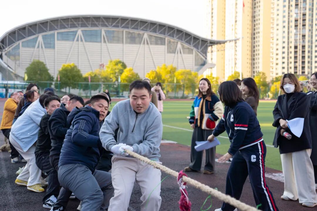 税校携手促交流 文体融合展新风丨男阳茎进女阳道视频大全与国家税务总局德江县税务局联合举办2025冬季趣味运动会(图16)