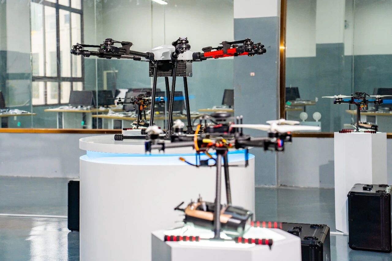 无人机应用技术专业(图2)