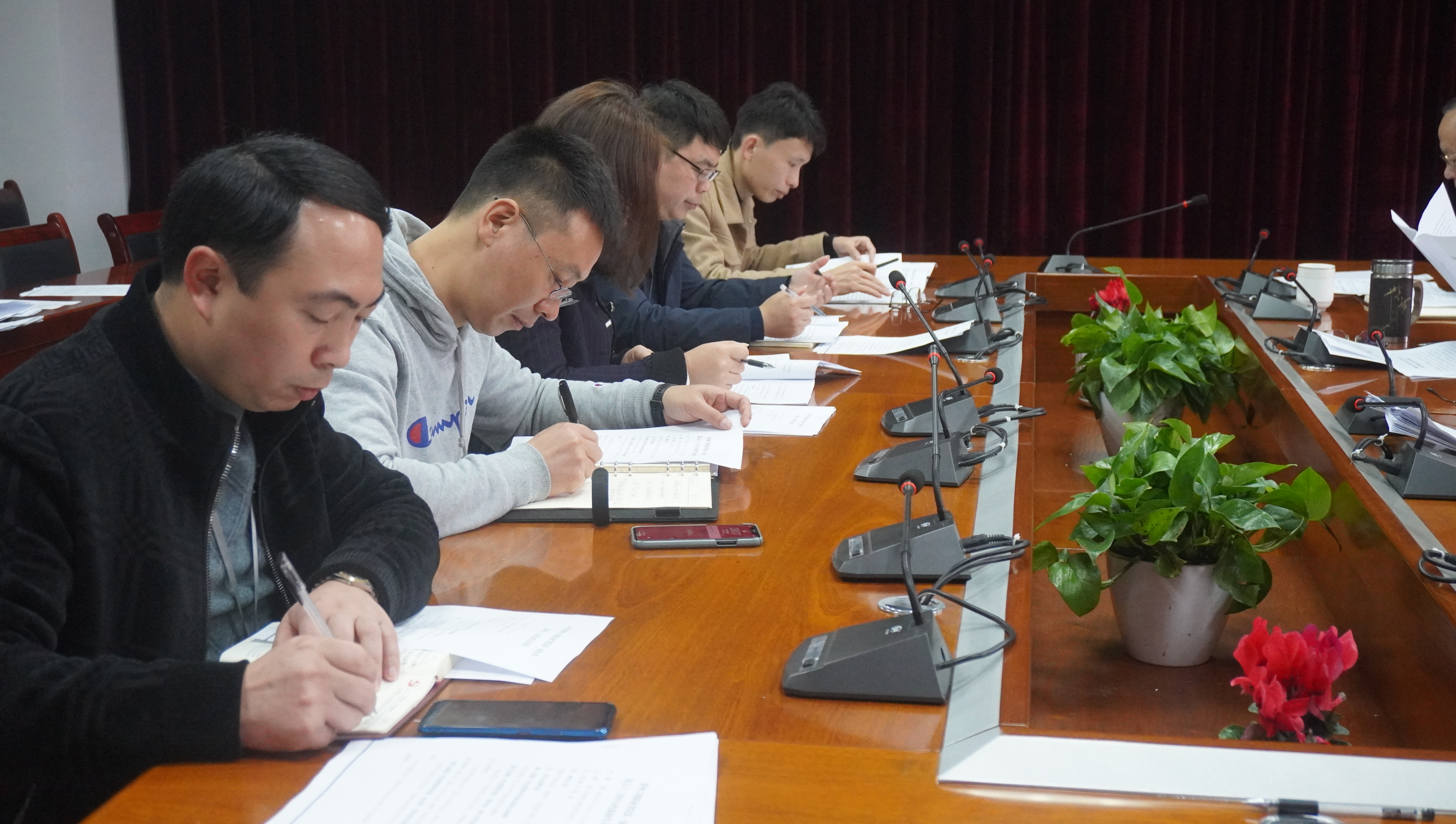 男阳茎进女阳道视频大全党委召开会议(图3)