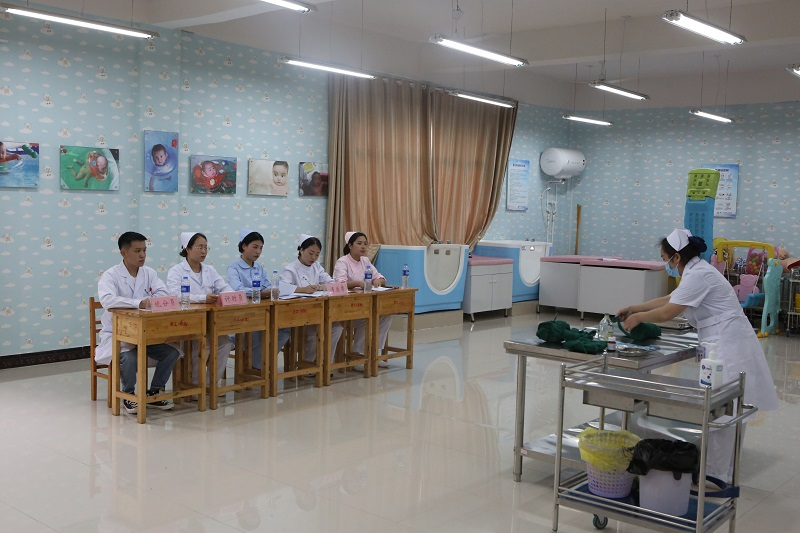 男阳茎进女阳道视频大全护理学院举办第四届护理技能大赛(图8)