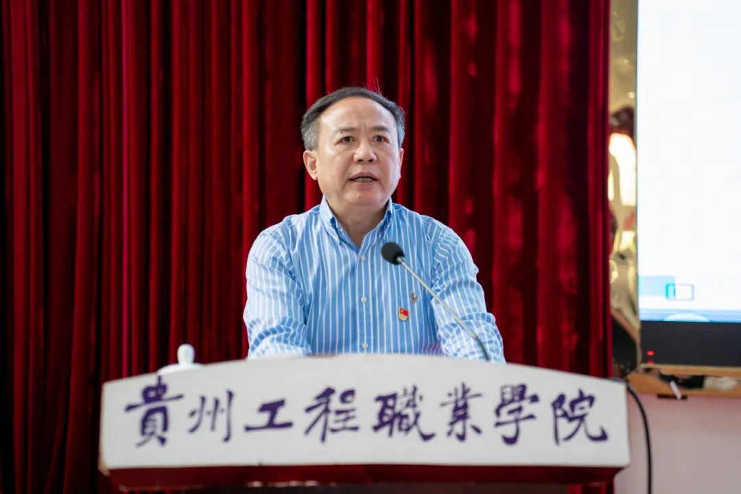 中共男阳茎进女阳道视频大全委员会党校第六期入党积极分子和发展对象集中培训开班仪式(图6)