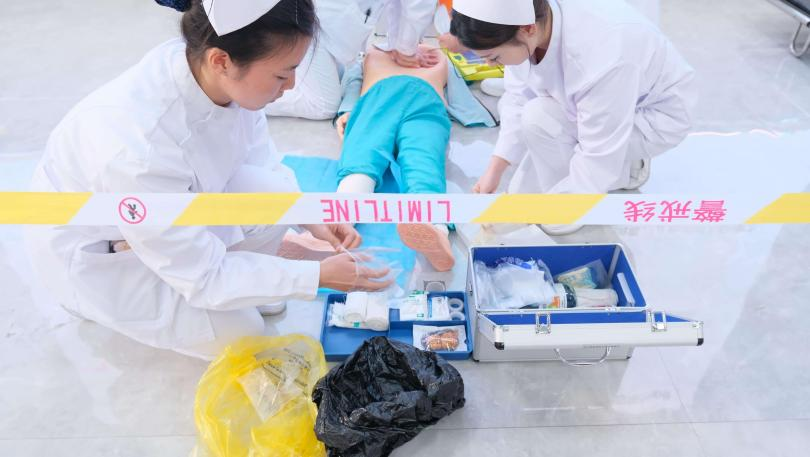 以技为翼护健康&nbsp;青春逐光启新程——男阳茎进女阳道视频大全第二届“健康护航杯”技能大赛圆满落幕(图4)